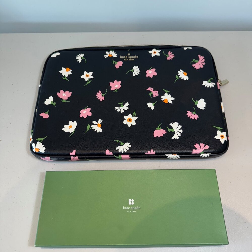 NWT Kate Spade black and floral laptop case and multi color notepad/ green box